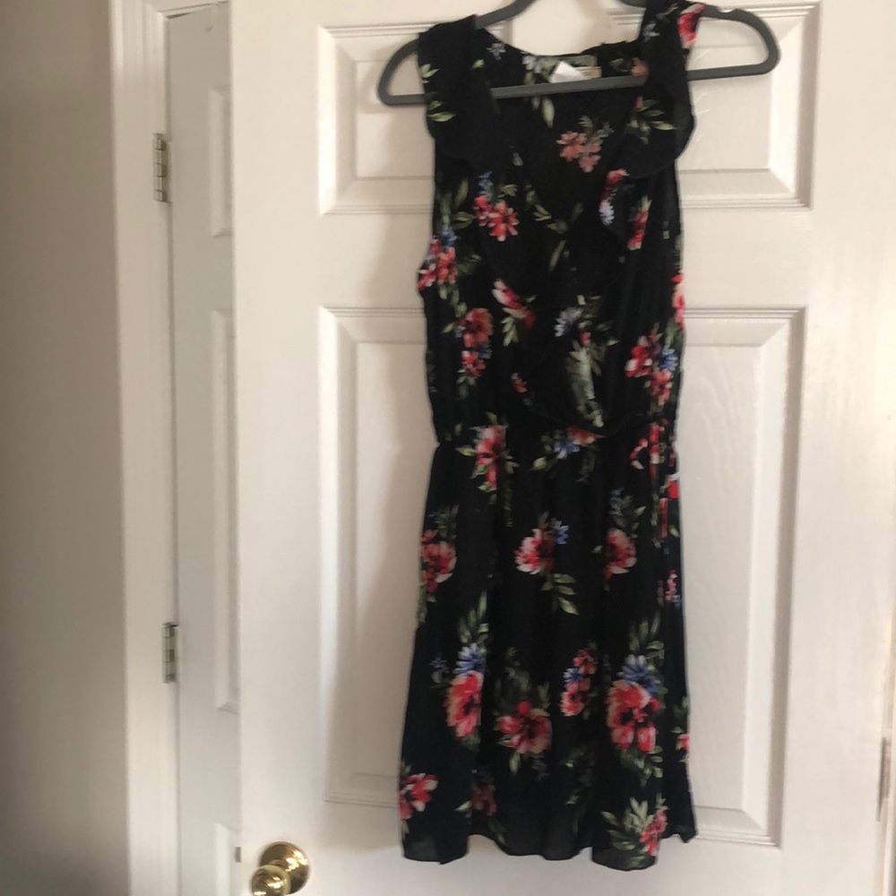 Womens faux wrap dress